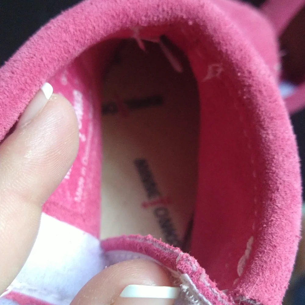 Minnetonka pink suede natural leather baby moccasins